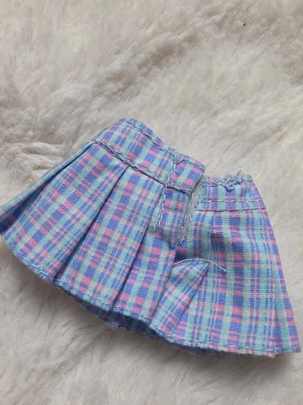 LOL Surprise OMG Trendsetter Replacement Plaid Pleated Mini Skirt Doll Clothes